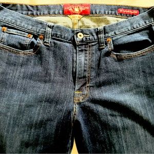 Like new Lucky 361 Vintage Straight Jeans